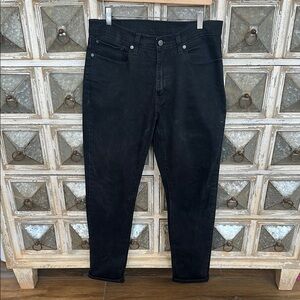 Men’s black Levi Jeans